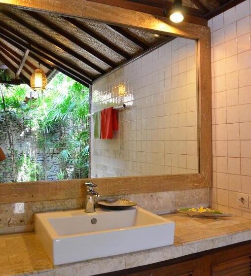 Háromágyas Standard Szoba, Guci Guesthouses