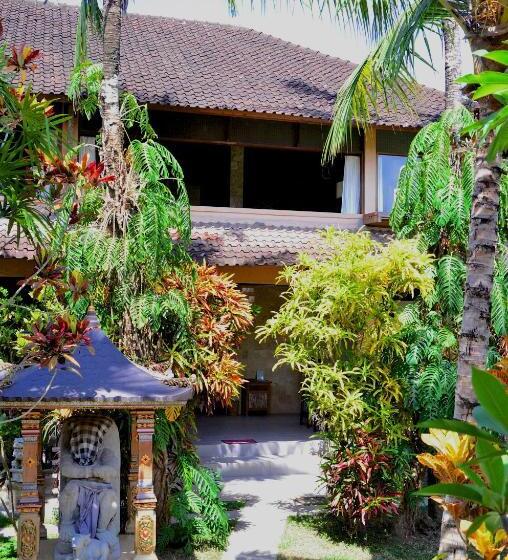 2 Szobás Ház, Guci Guesthouses