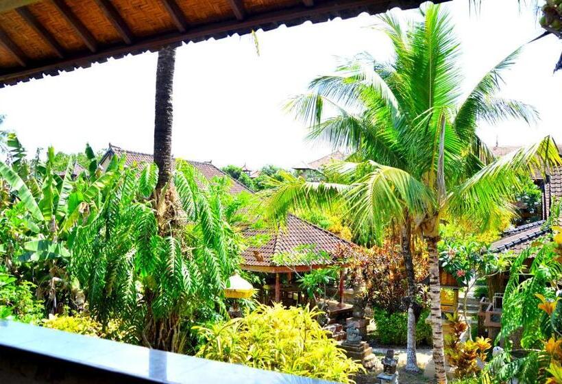 2 Szobás Ház, Guci Guesthouses