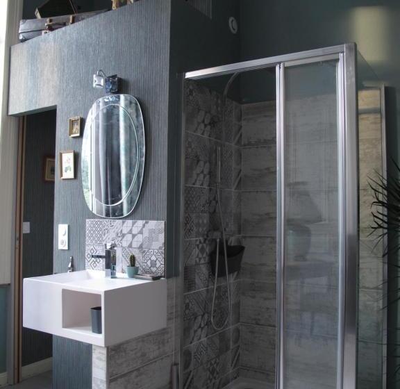 Номер Стандарт, La Bourgogne En Ville