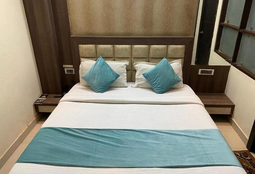 デラックスルーム, Royal Galaxy