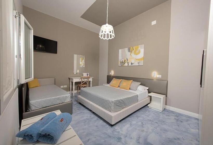 استودیو استاندارد با چشم‌انداز استخر, Le Grancìe