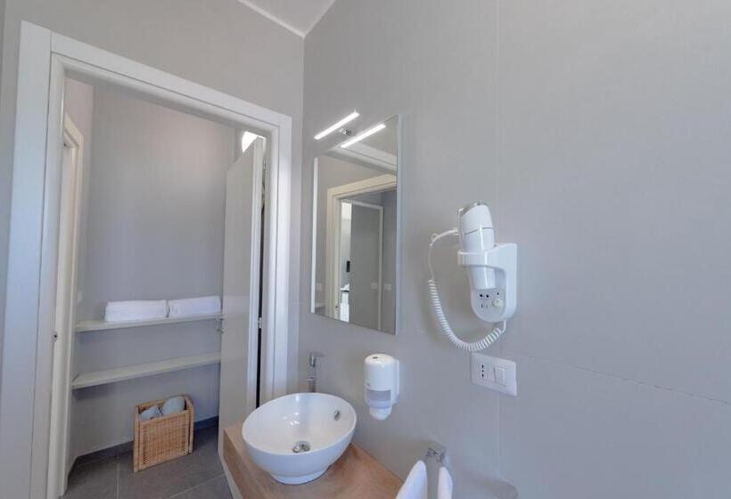 اتاق لوکس, Le Grancìe