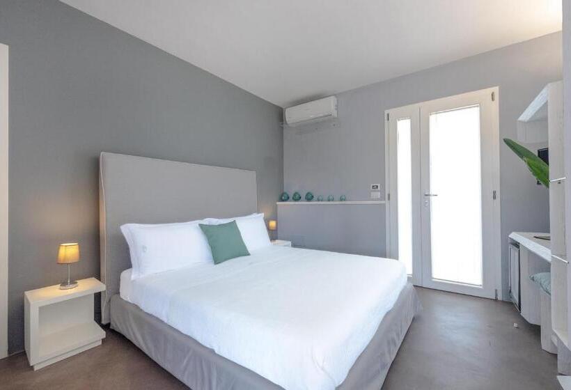 اتاق لوکس, Le Grancìe