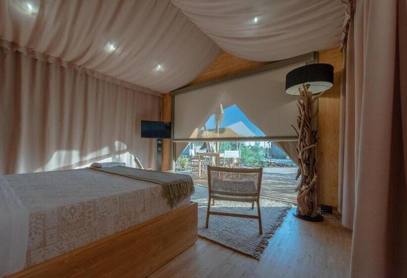 چادر با خدمات رفاهی استاندارد, Le Grancìe