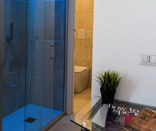 اتاق لوکس با چشم‌انداز دریا, Casa Manfredi   Manfredi Homes&villas