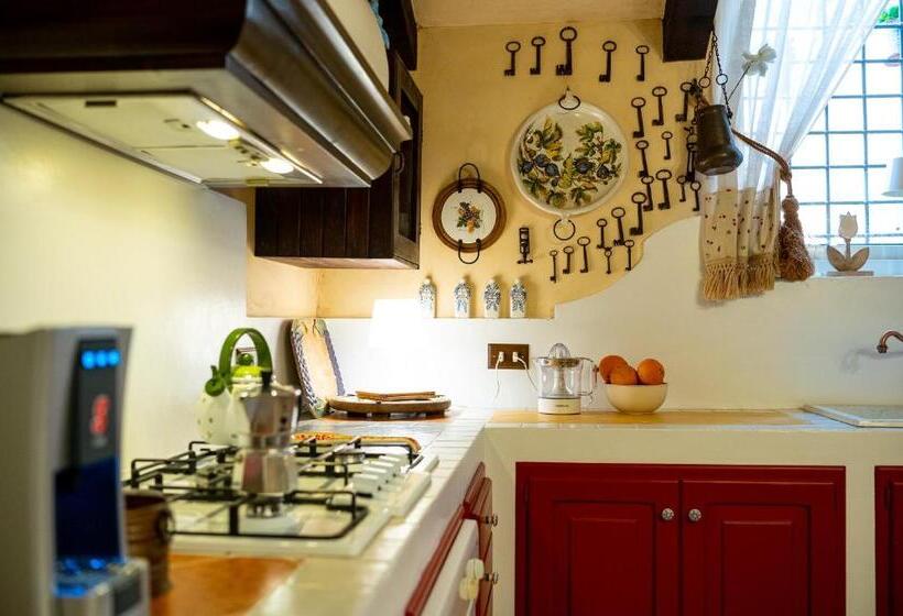 Номер Стандарт с Балконом, B&b Le Sorelle