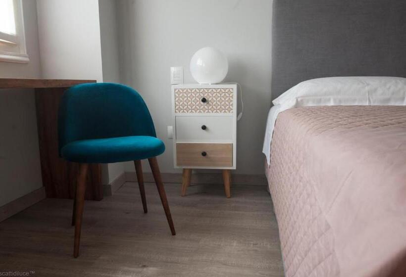 ジュニアスイート, Dimora 16 Rooms & Garden