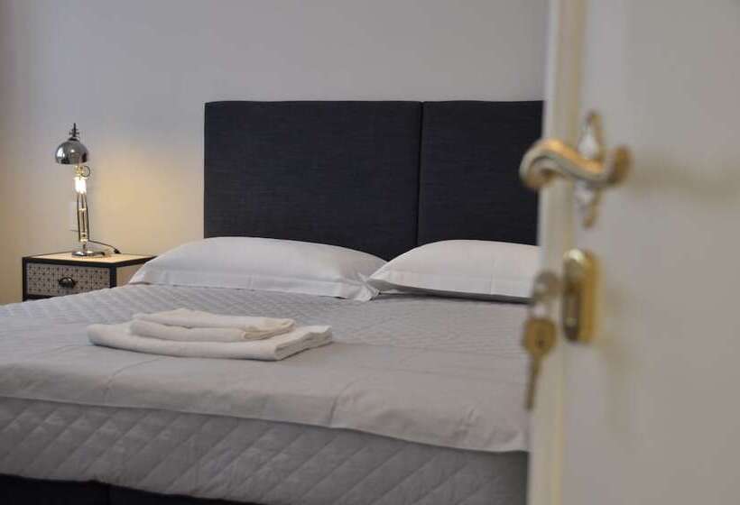 ジュニアスイート, Dimora 16 Rooms & Garden