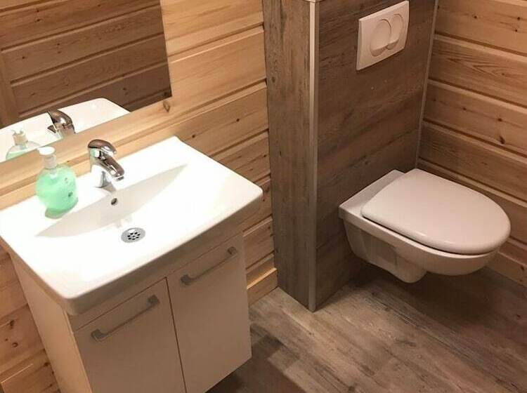 اتاق خانوادگی, Gladheimar Guest House