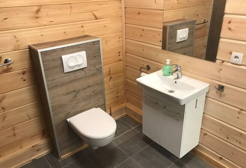 اتاق خانوادگی, Gladheimar Guest House