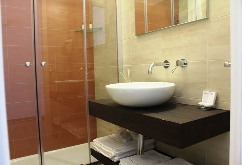 חדר סטנדרט לשלושה, I Cordari B&b