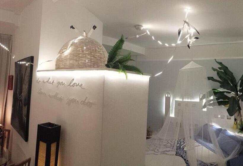 سوییت خانوادگی, L'isola Di Gaia