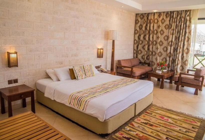 اتاق سوپریور با چشمانداز دریا, Nyali Beach Holiday Resort