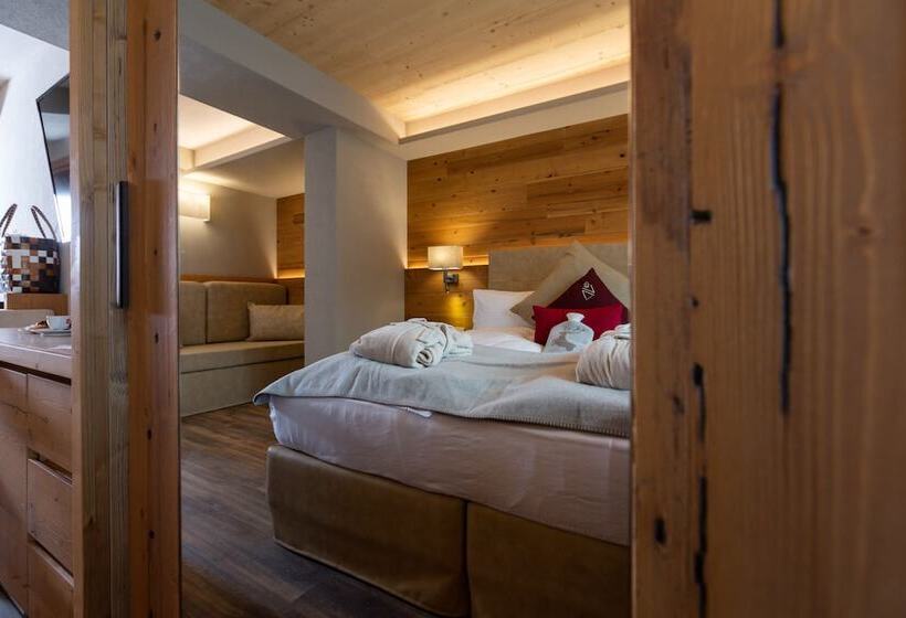 수피리어 트리플 룸, Mont Chalet Nevada   Hotel & Spa