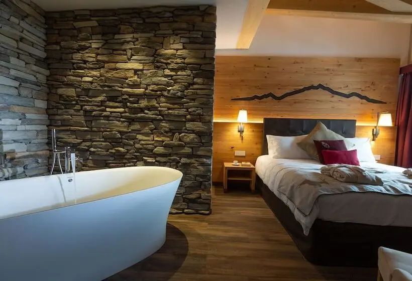 Sviitti Poreallas, Mont Chalet Nevada Hotel & Spa