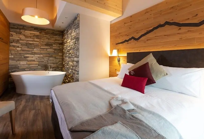 Sviitti Poreallas, Mont Chalet Nevada Hotel & Spa
