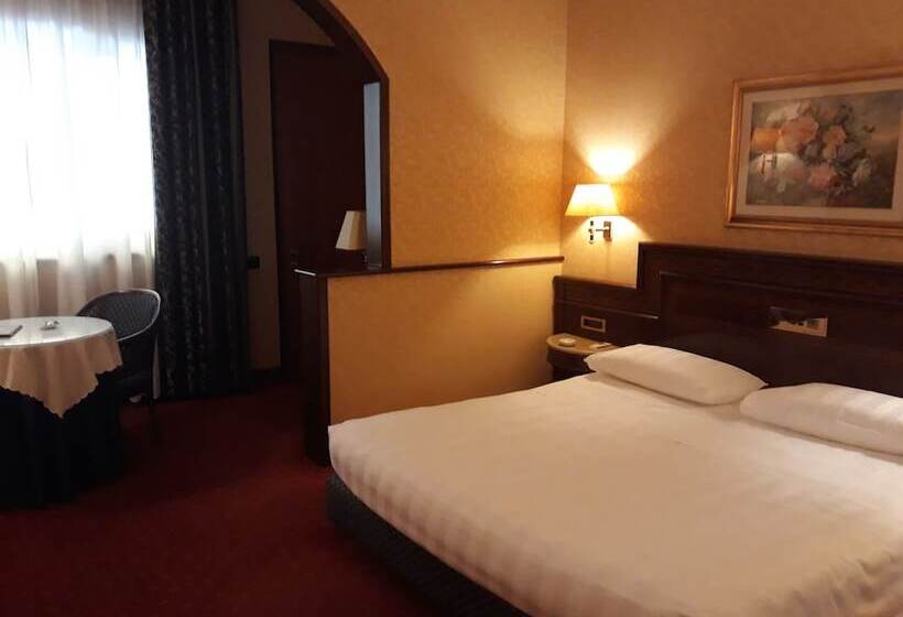 اتاق استاندارد, Motel Luna