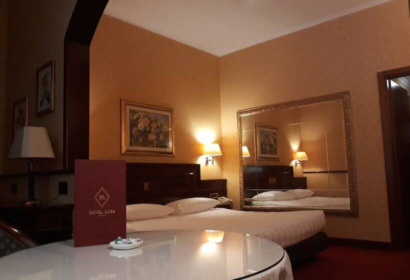 标准间, Motel Luna