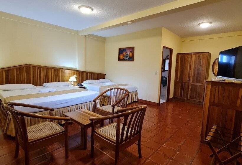 주니어 스위트, Austria