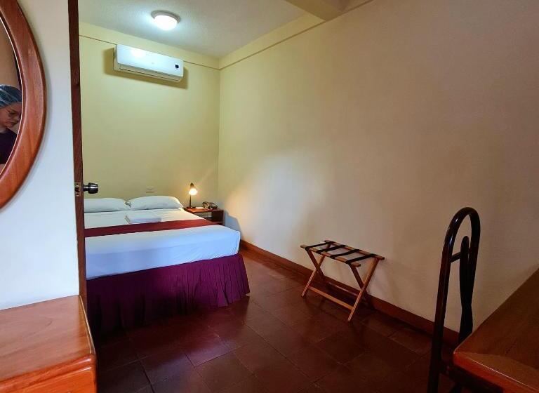 스탠다드 싱글 룸, Austria