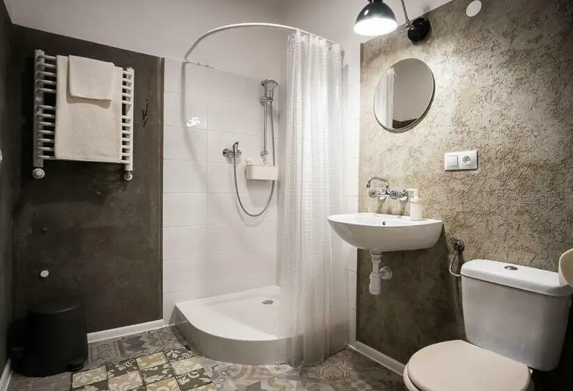 バルコニー付き1ベッドルームアパートメント, Hostel Likehome