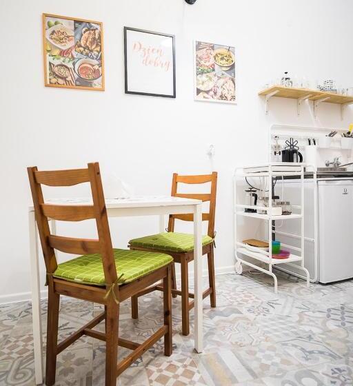 带城市景观的标准间, Hostel Likehome