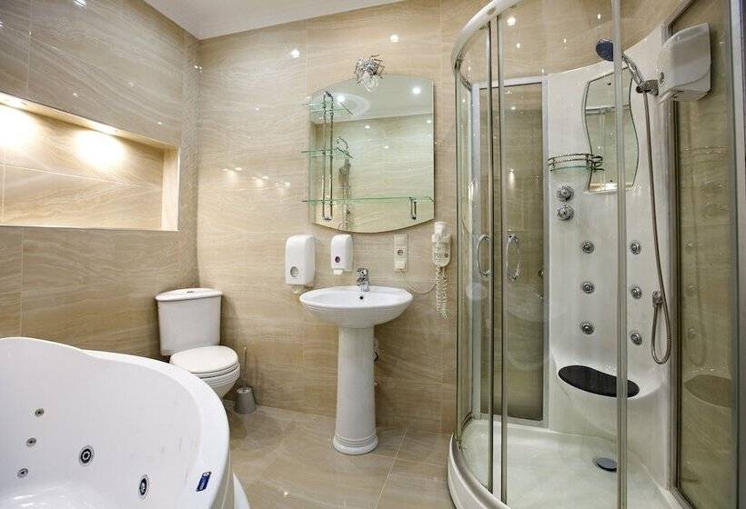 ハイドロマッサージバス付きスイート, Bogorodsk Ekotel & Spa