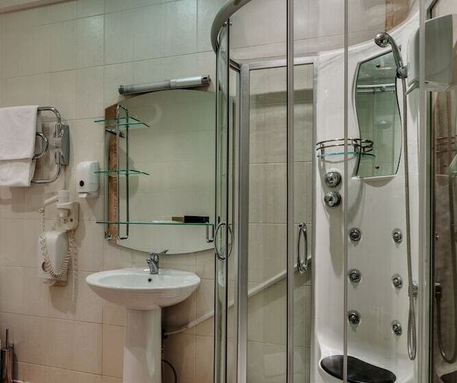 ハイドロマッサージバス付きスイート, Bogorodsk Ekotel & Spa