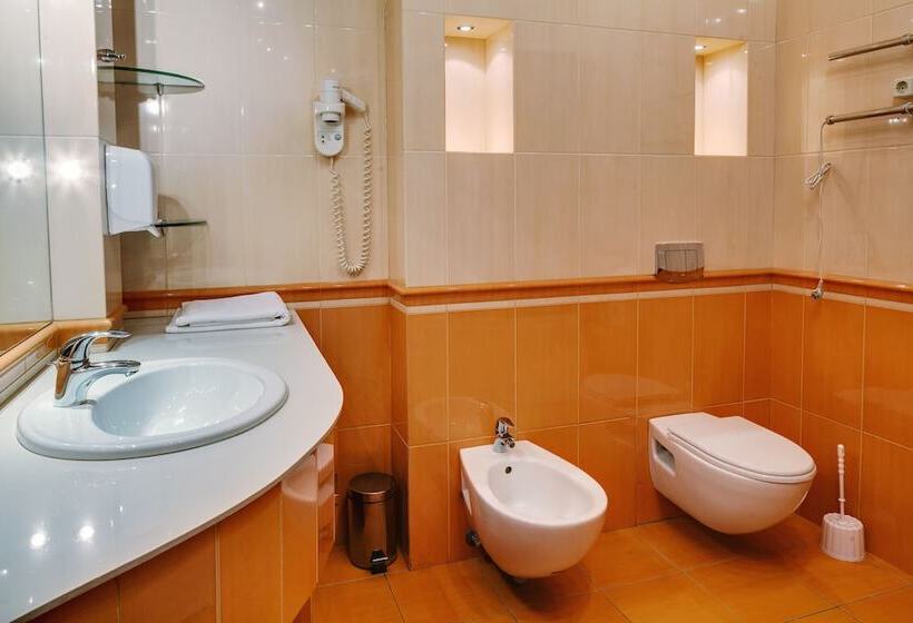 ハイドロマッサージバス付きスイート, Bogorodsk Ekotel & Spa