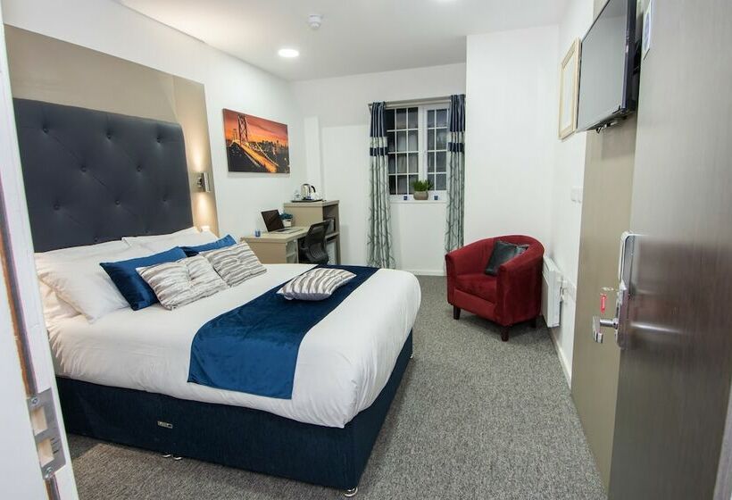 חדר סופריור, Abbey