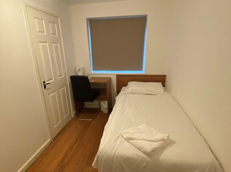 Номер Стандарт Индивидуальный, Buckingham Guest House For Contractors