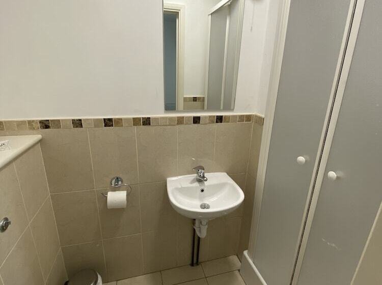 Номер Стандарт, Buckingham Guest House For Contractors