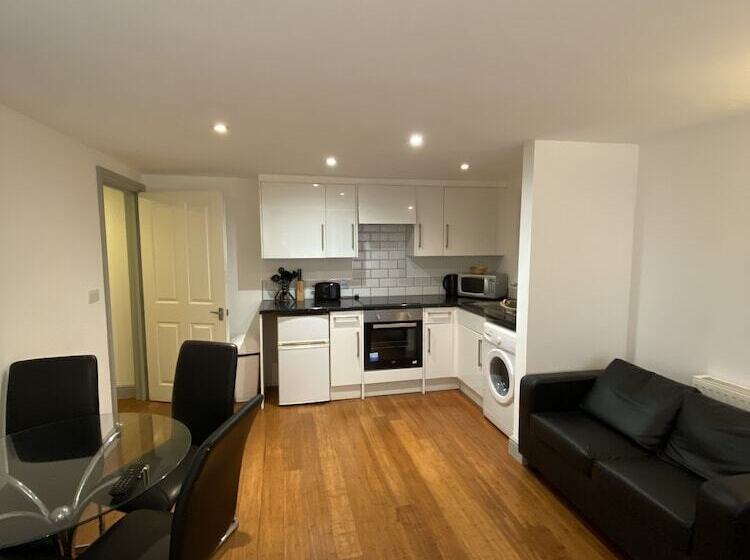 Апартаменты 1 Спальня, Buckingham Guest House For Contractors