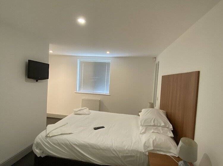 Апартаменты 1 Спальня, Buckingham Guest House For Contractors