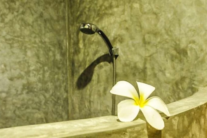 エコノミールーム, Camarin Residence