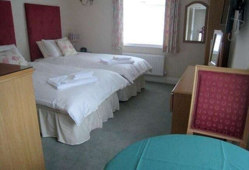 수피리어 룸, Charles House Windsor Castle