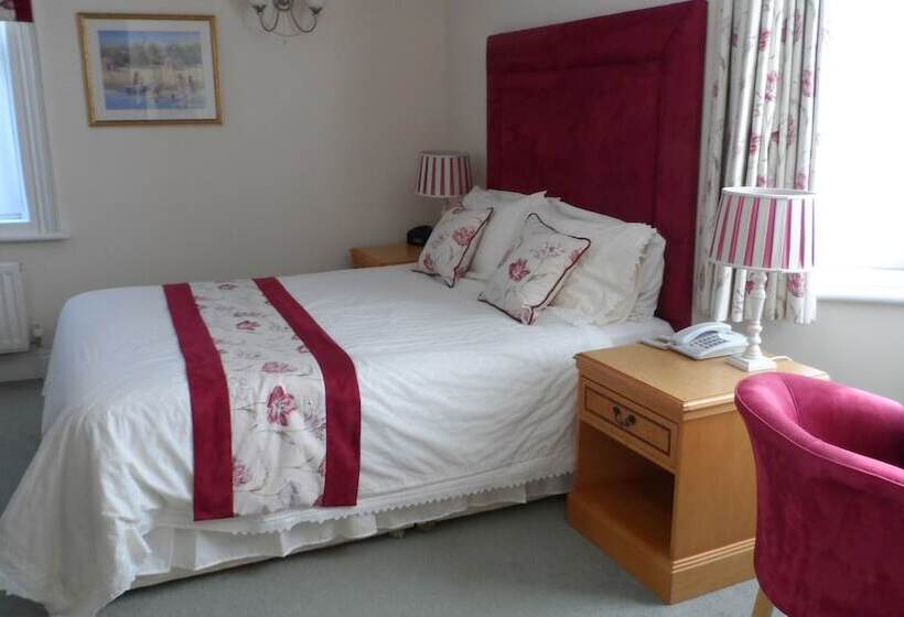 Номер Стандарт, Charles House   Windsor Castle