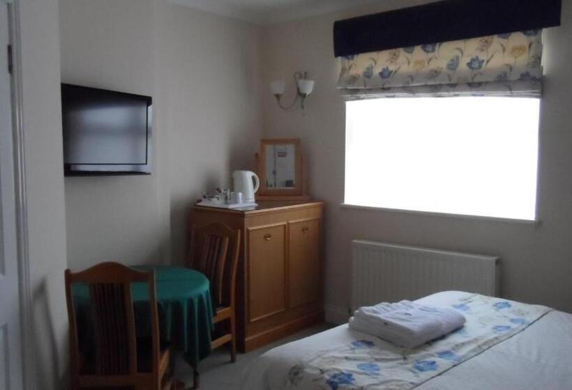 스탠다드 룸, Charles House Windsor Castle