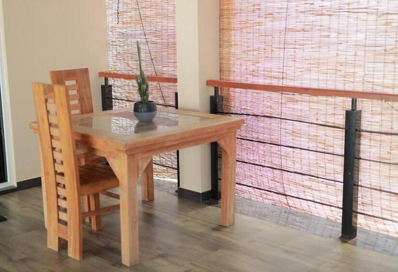 חדר דלוקס לשלושה, D Plus B&b Negombo