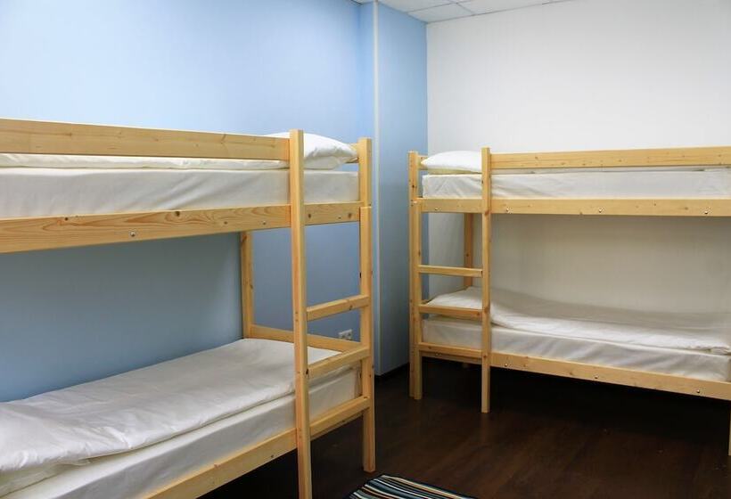 מיטה בחדר משותף, Karlov Most Hostel