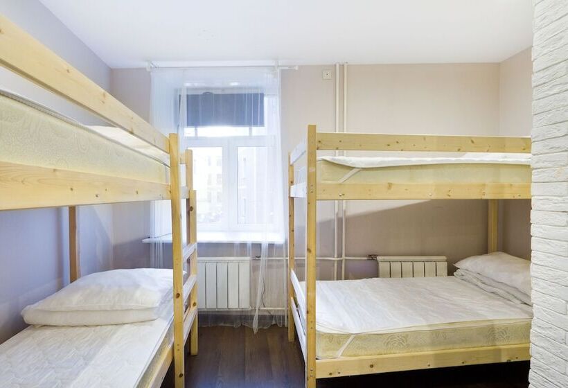 מיטה בחדר משותף, Karlov Most Hostel