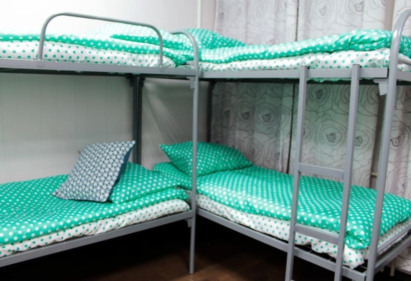 מיטה בחדר משותף, Karlov Most Hostel