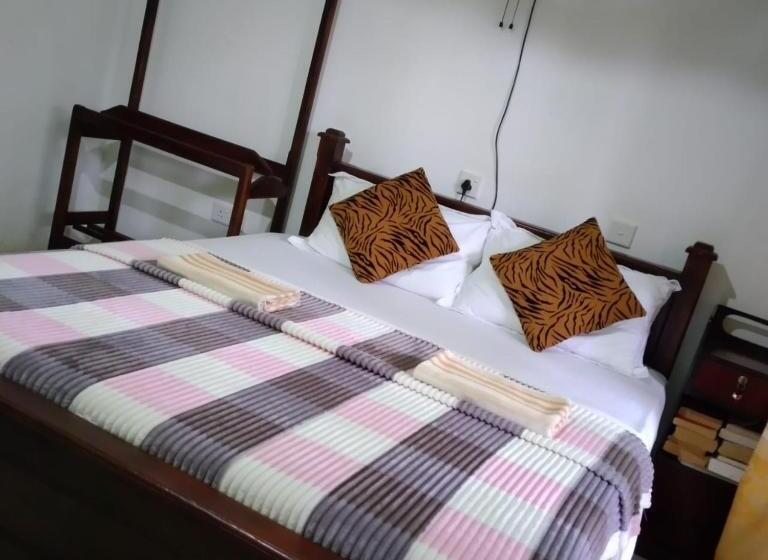 غرفة ديلوكس مزودة بشرفة, Pasan Guest