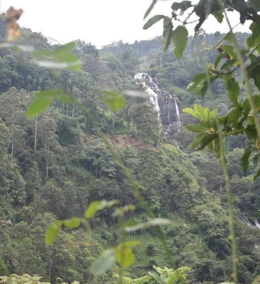 غرفة ديلوكس مزودة بشرفة, Pasan Guest