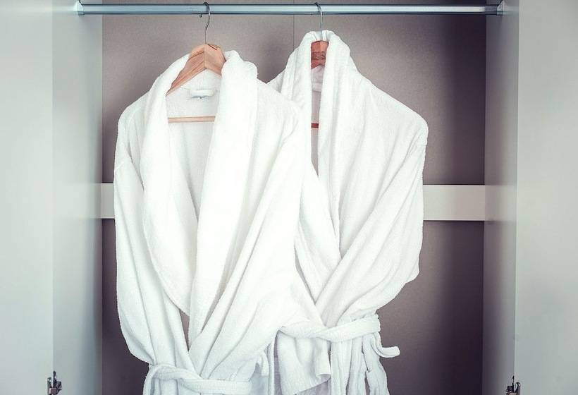 سوییت, Park Hotel Shishka