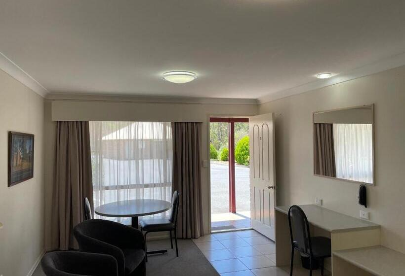 חדר סטנדרט, Crows Nest Motel