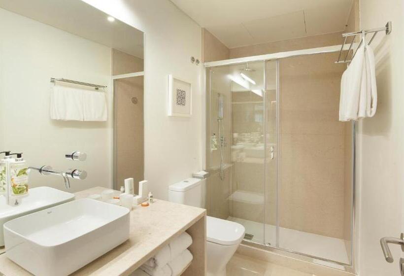 استودیوی سوپریور, Grape Harbor Prata Apartments