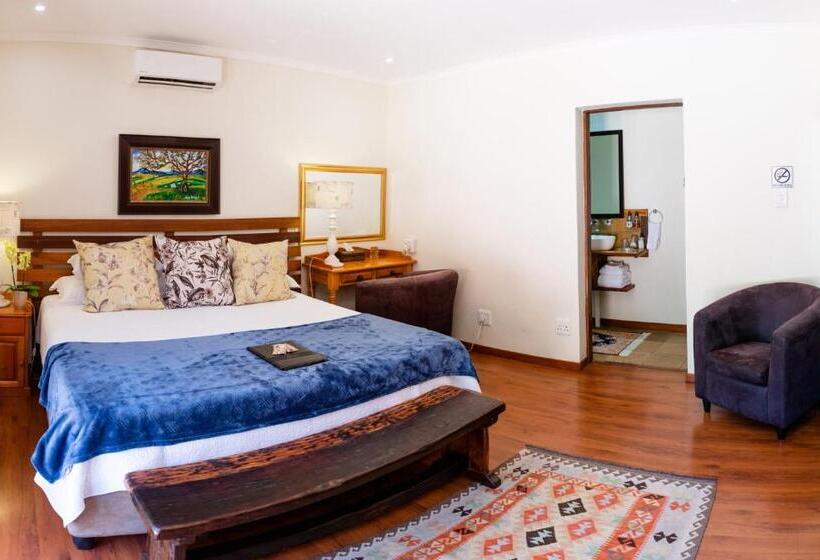 Номер Стандарт, 37 On Charles