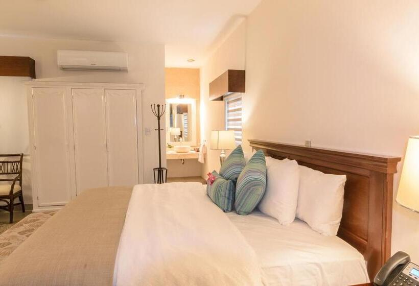 패밀리 스위트, Boutique Real San Juan Center